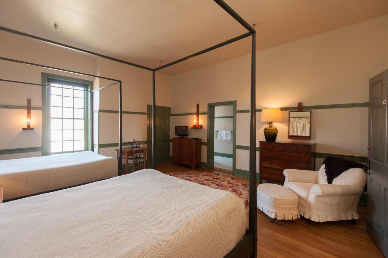 Shaker Village Of Pleasant Hill Harrodsburg Exteriér fotografie